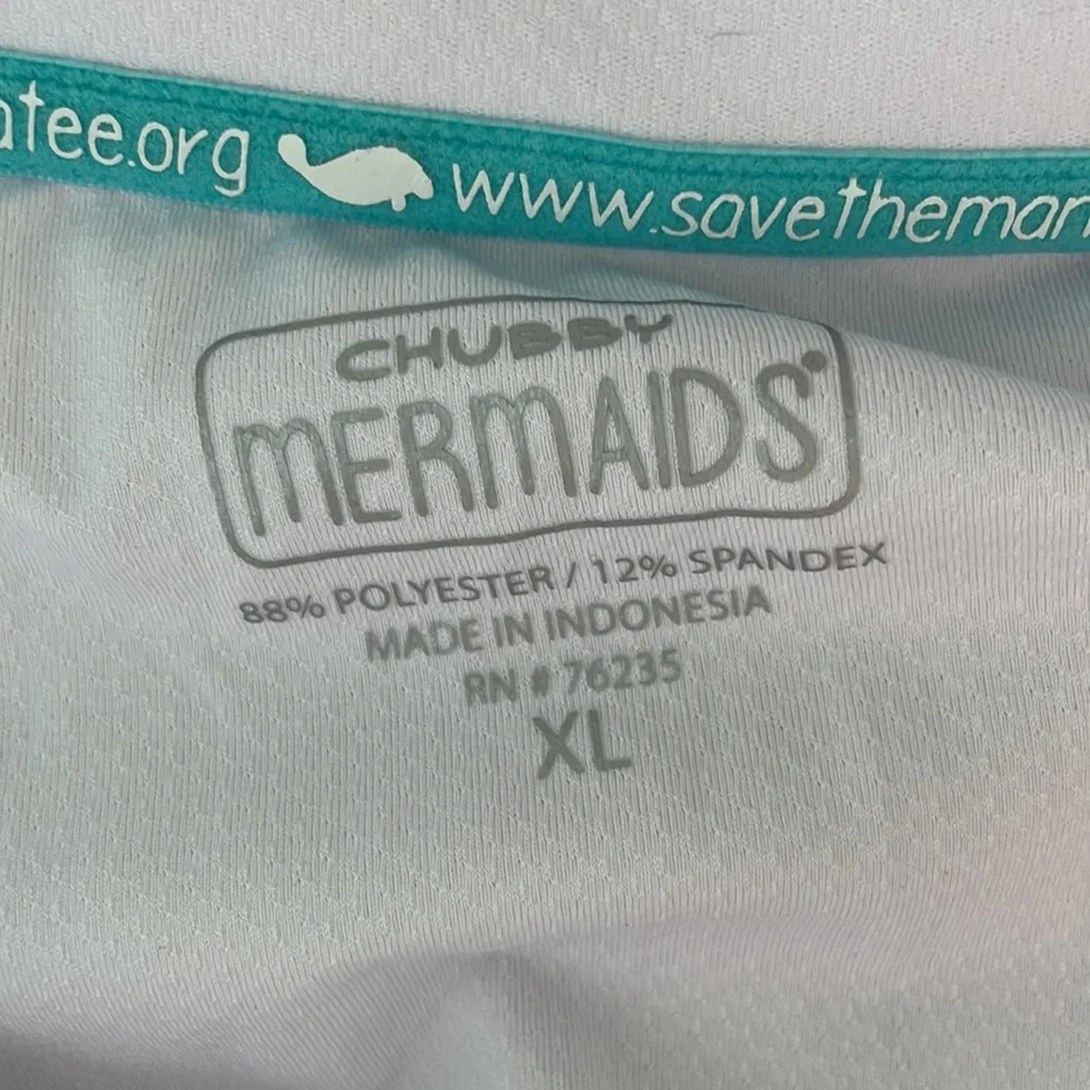 Chubby Mermaids white athletic cropped tennis polo top size XL
